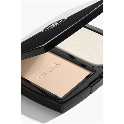 chanel compact douceur|VITALUMIÈRE COMPACT DOUCEUR .